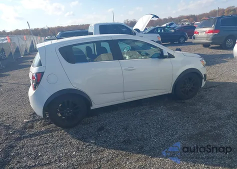 2013 Chevrolet Sonic Lt Auto z USA, uszkodzony, nr VIN 1G1JC6SB0D4118246